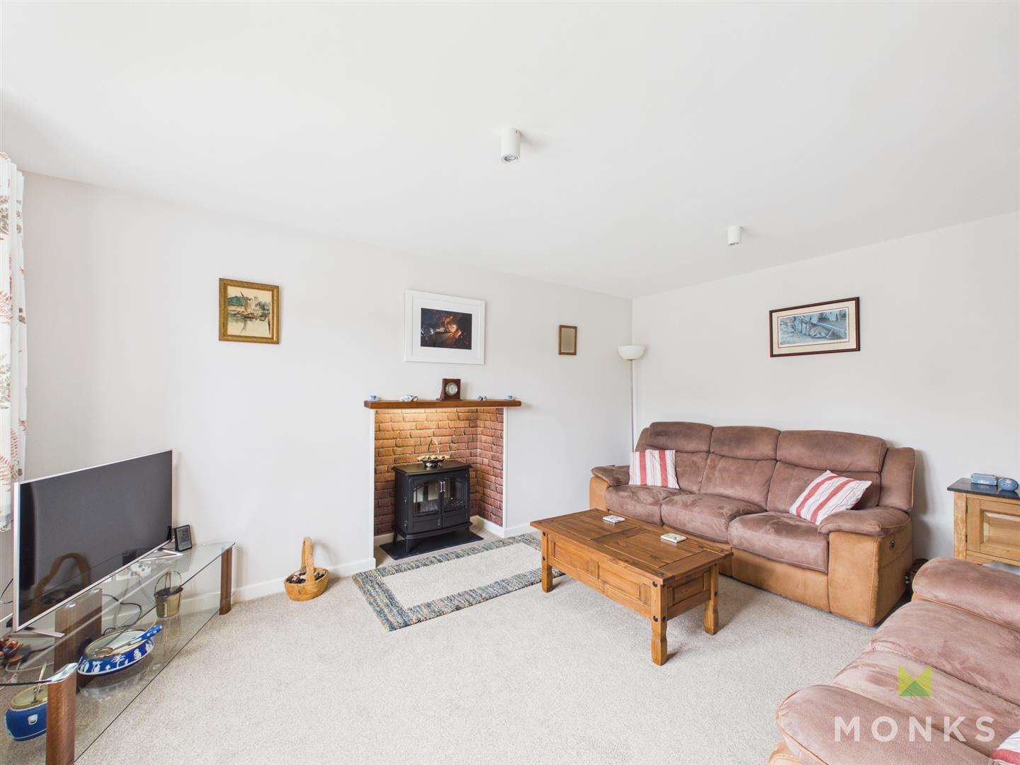 28 Leek Street, Shrewsbury, SY4 5EP For Sale